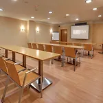 U Villa-goma 酒店 3*