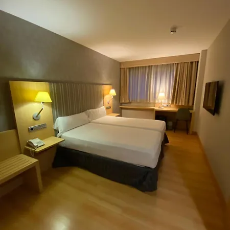 U Villa-goma Zaragoza