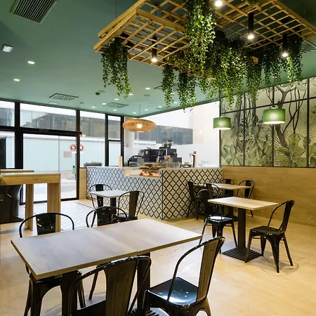 Отель U Villa-goma Сарагоса