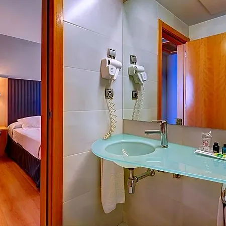 Hotel U Villa-goma 3*