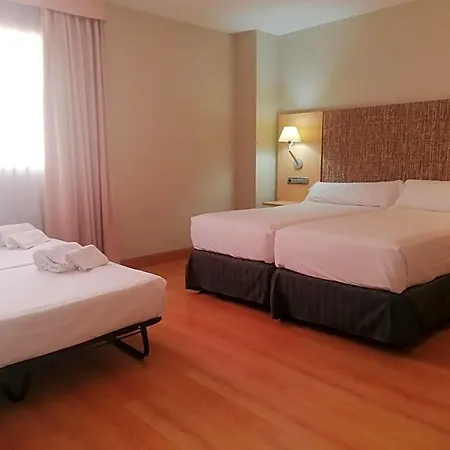U Villa-goma Zaragoza