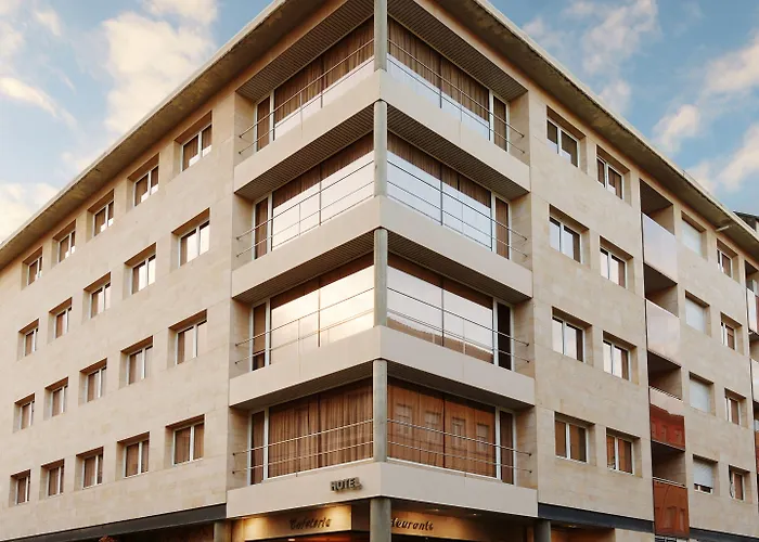 U Villa-gomá Hotel 3*