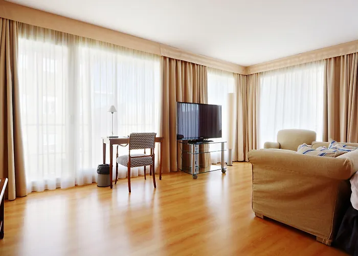 U Villa-goma Hotell Zaragoza